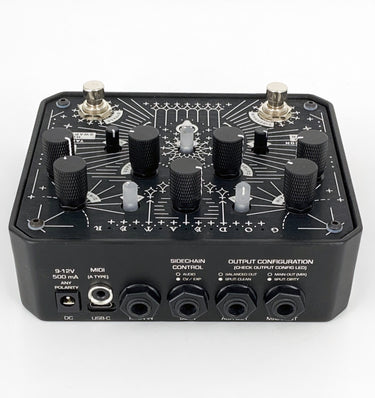 Godeater+ Dynamic Bass Distortion Pedal